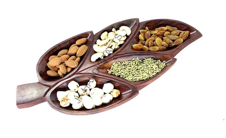Handcrafted Wooden Dry Fruits Leaf Tray – 5-Section Elegant Serving Platter