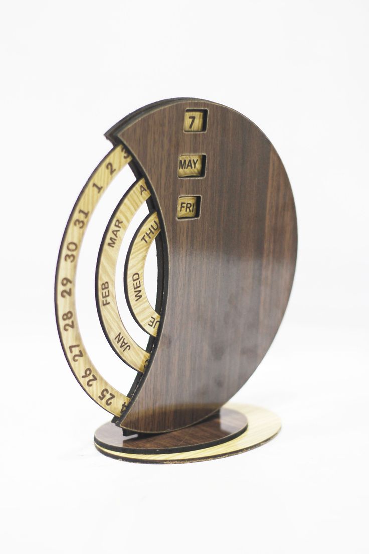 Wooden Perpetual Calendar with Rotating Gold Rings – Minimalist Desk Calendar